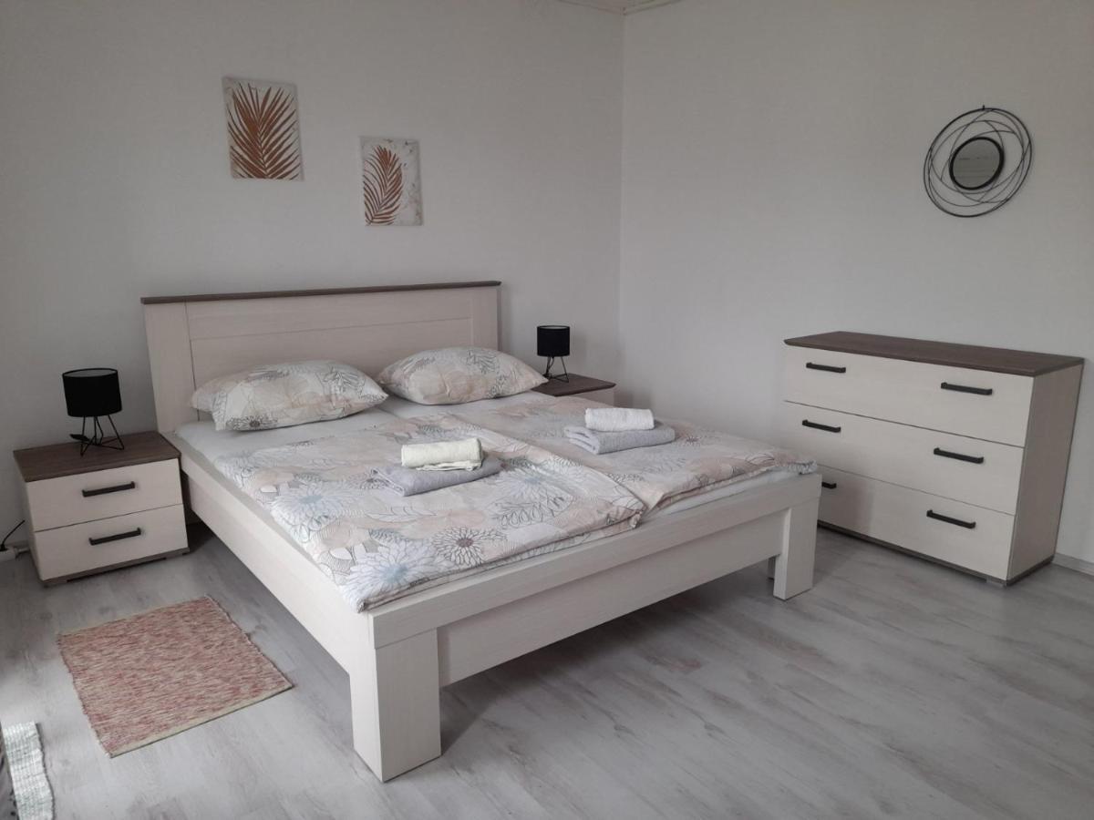 Apartment Tariba Supetarska Draga Exterior photo