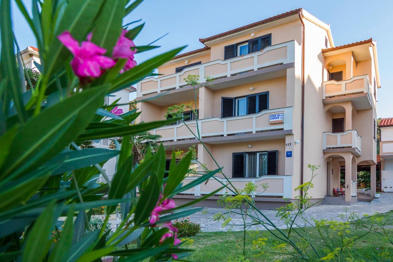 Apartment Tariba Supetarska Draga Exterior photo